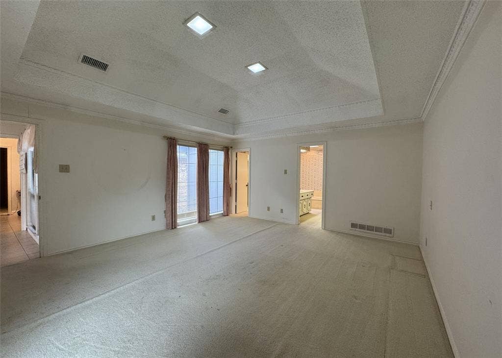 4220 Brooktree Lane, Dallas, TX 75287 4220 Brooktree Lane, Dallas, TX 75287