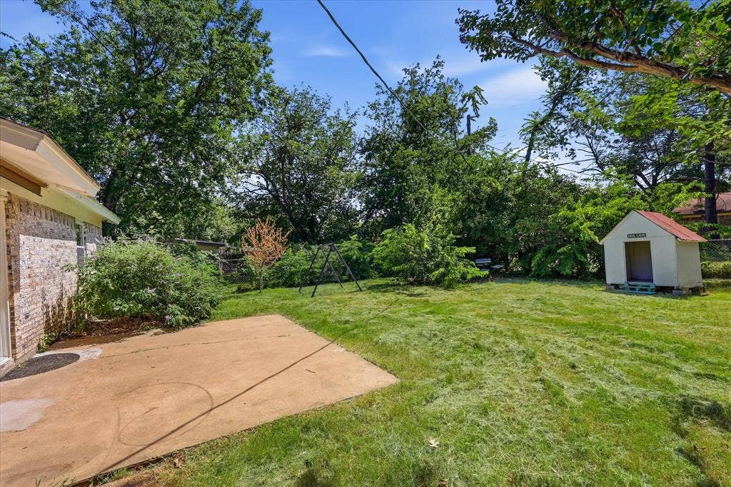 6609 Emily Drive, Watauga, TX 76148 6609 Emily Drive, Watauga, TX 76148