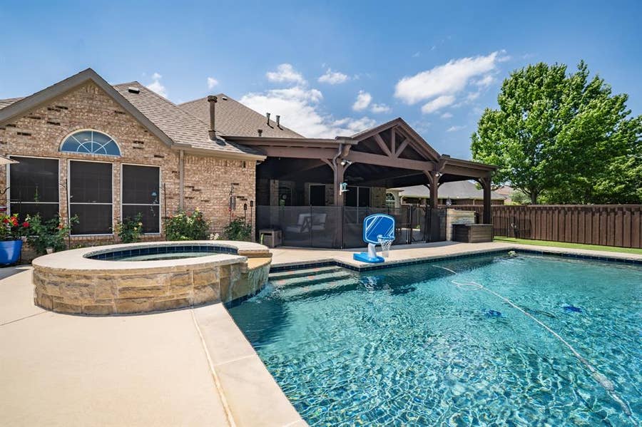 Property photo for 10514 Huffines Drive, Rowlett, TX