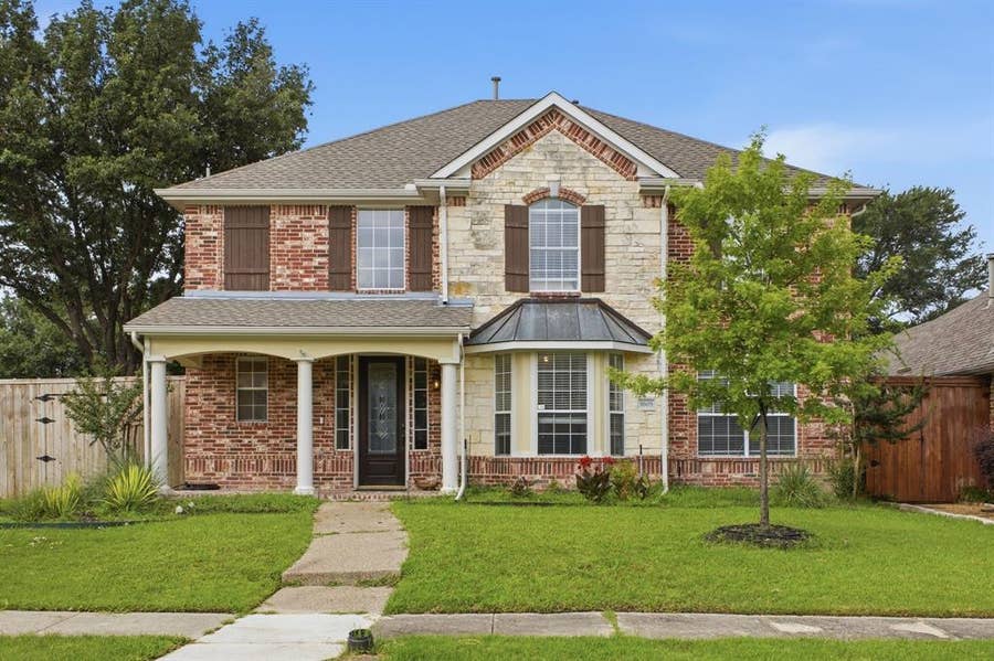 Property photo for 1605 Hawkins Court, Carrollton, TX