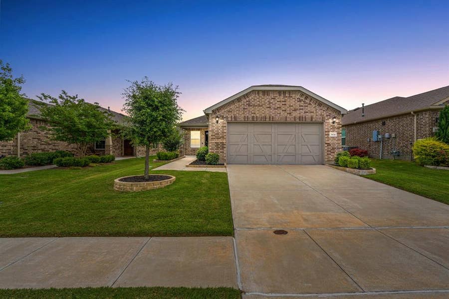 Property photo for 804 Hidden Eddy Drive, McKinney, TX