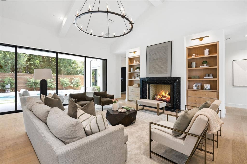 4186 Brookport Drive, Dallas, TX 75229 4186 Brookport Drive, Dallas, TX 75229