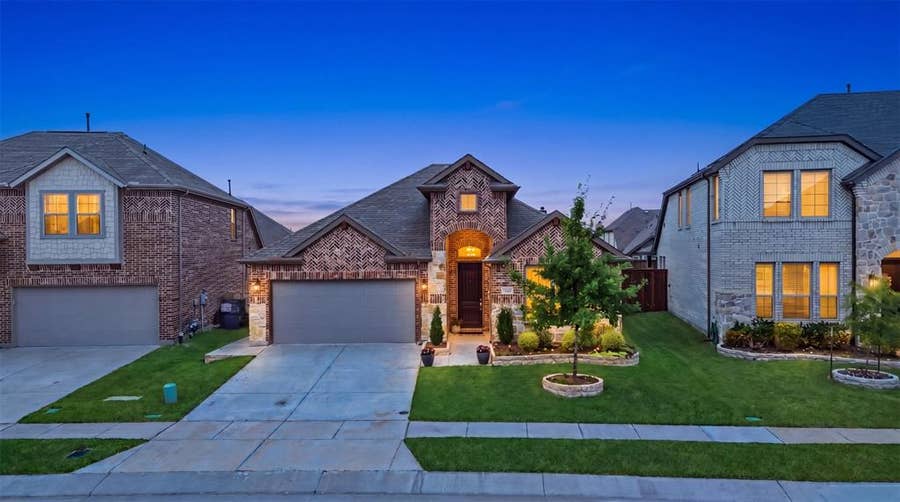 Property photo for 552 Taylor Drive, Fate, TX