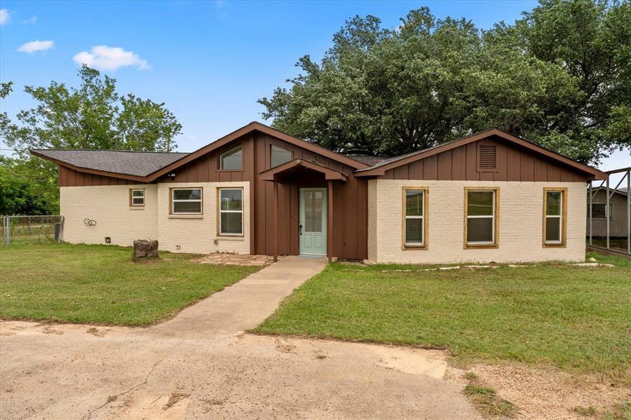 Property photo for 4538 Key Ranch Road, Trinidad, TX