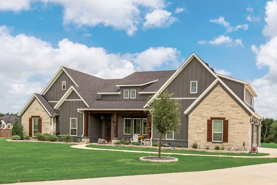 Property photo for 10 Tamminga Trail, Waxahachie, TX