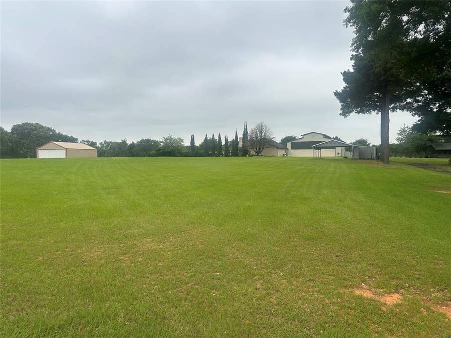 Property photo for 11640 Tailspin Trail, #Lot 19, Berryville, TX