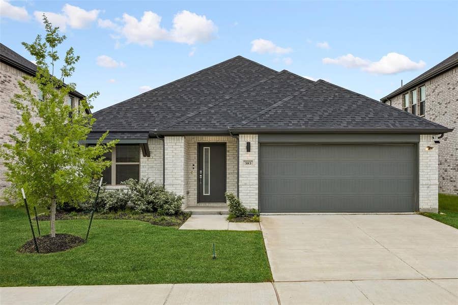 Property photo for 383 Silver Springs Lane, Lavon, TX