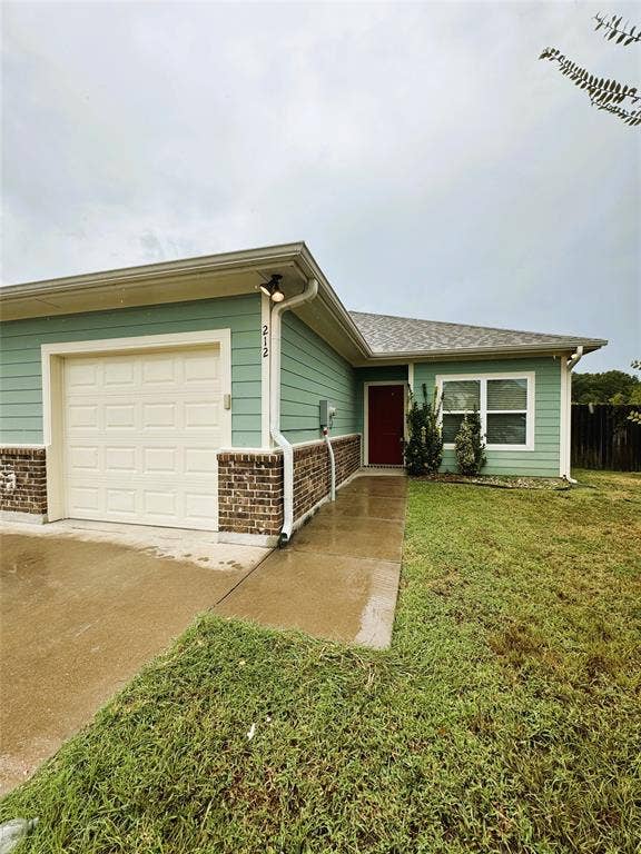 Property photo for 212 Lasso Circle, Mabank, TX