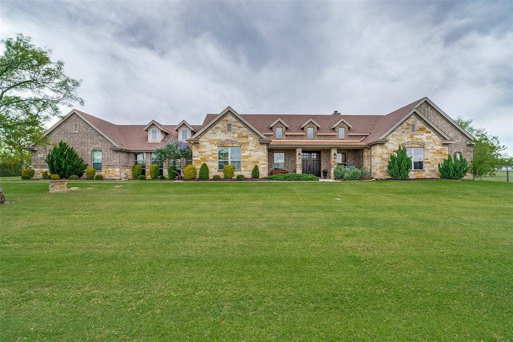 117 Maravilla Drive, Aledo, TX 76008 117 Maravilla Drive, Aledo, TX 76008
