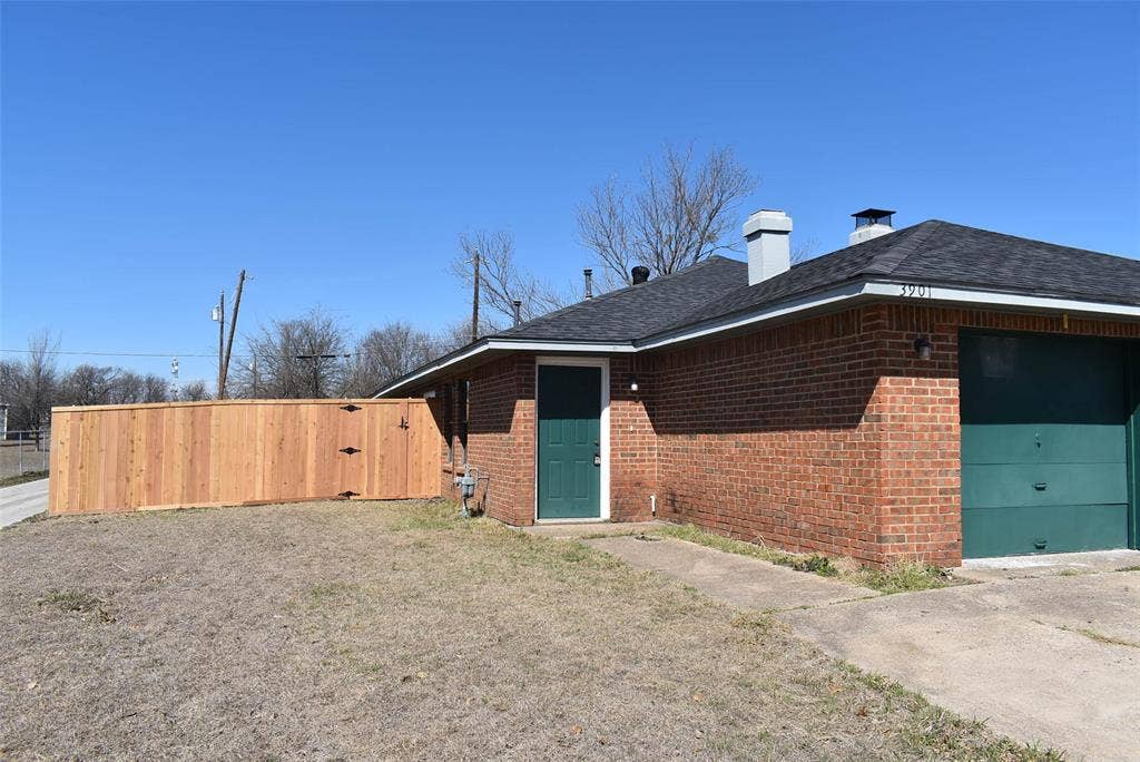 3903/3901 William Street, Sachse, TX 75048 3903/3901 William Street, Sachse, TX 75048