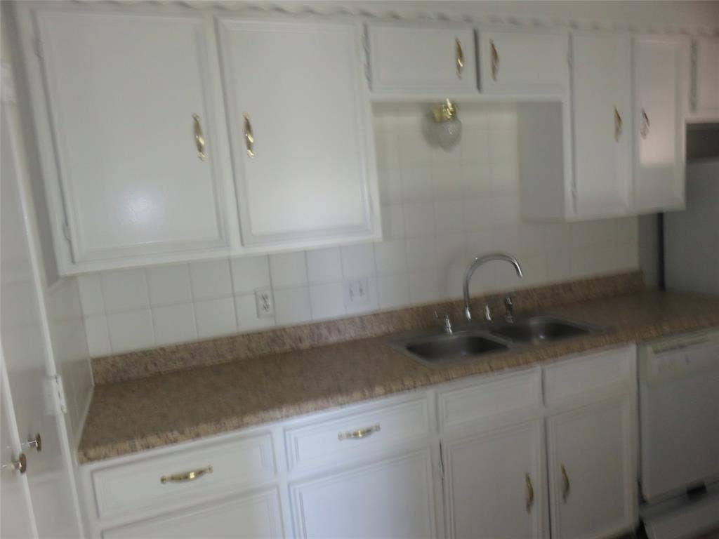 3903/3901 William Street, Sachse, TX 75048 3903/3901 William Street, Sachse, TX 75048