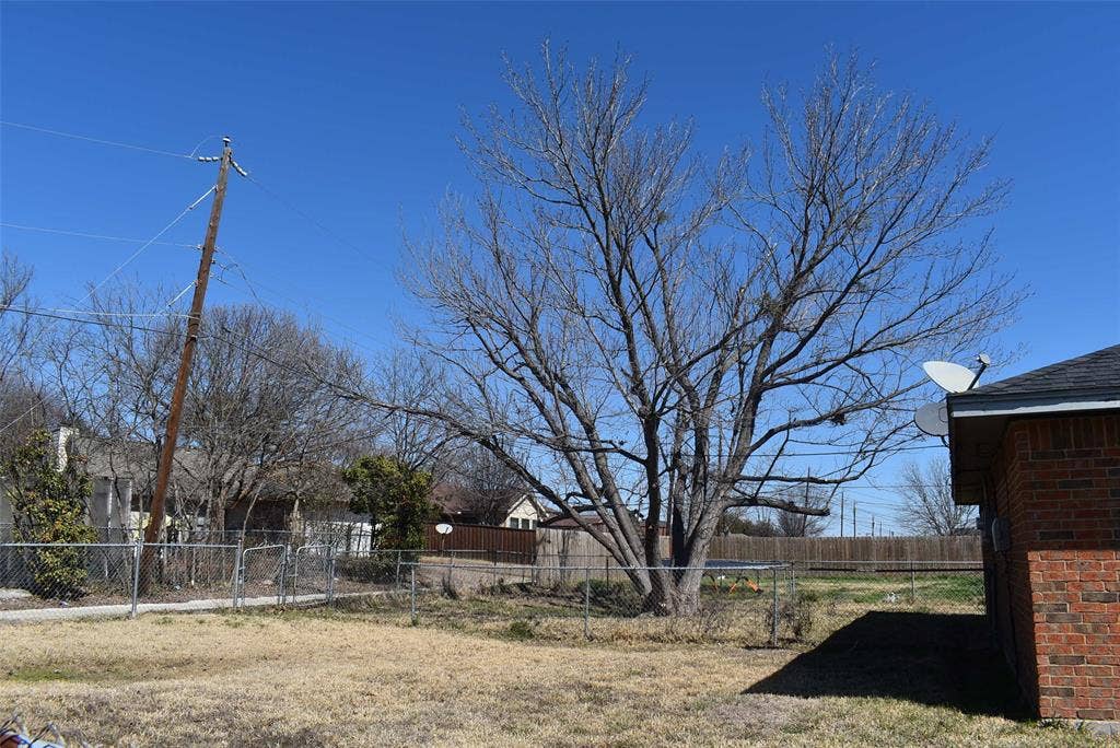 3903/3901 William Street, Sachse, TX 75048 3903/3901 William Street, Sachse, TX 75048