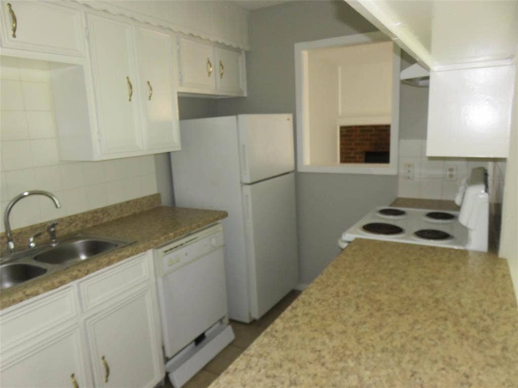 3903/3901 William Street, Sachse, TX 75048 3903/3901 William Street, Sachse, TX 75048