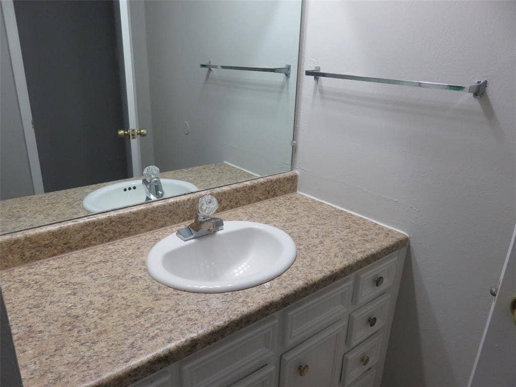 3903/3901 William Street, Sachse, TX 75048 3903/3901 William Street, Sachse, TX 75048