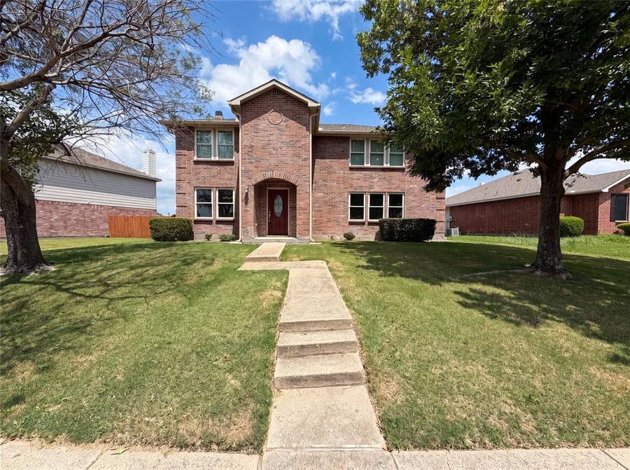 Property photo for 2904 Lake Vista Drive, Wylie, TX