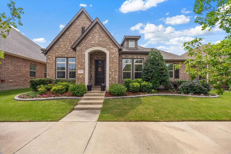Property photo for 6708 Mcdonough Drive, Rowlett, TX