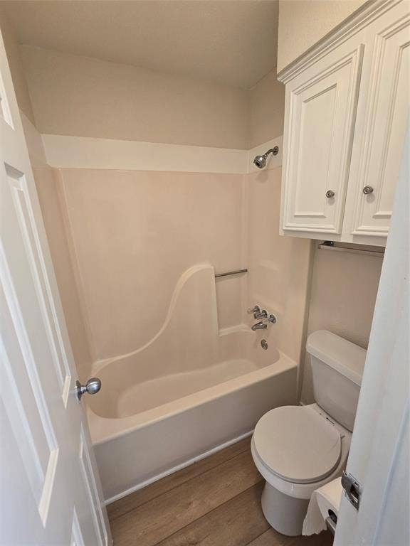 9 Marvin Gardens, Midlothian, TX 76065 9 Marvin Gardens, Midlothian, TX 76065