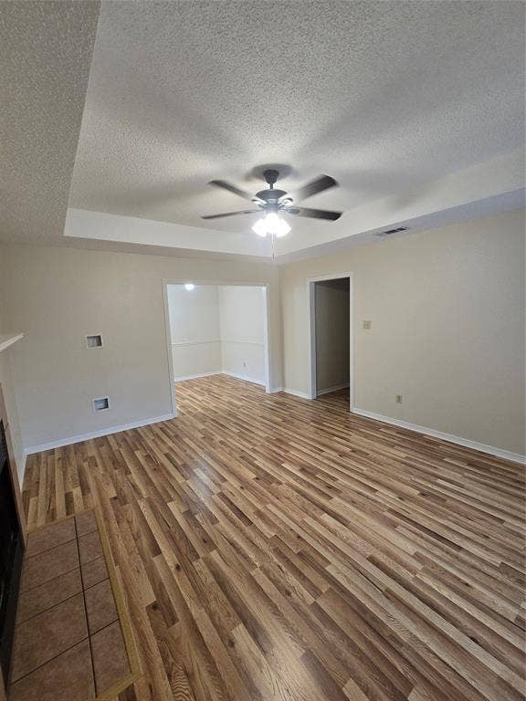 9 Marvin Gardens, Midlothian, TX 76065 9 Marvin Gardens, Midlothian, TX 76065