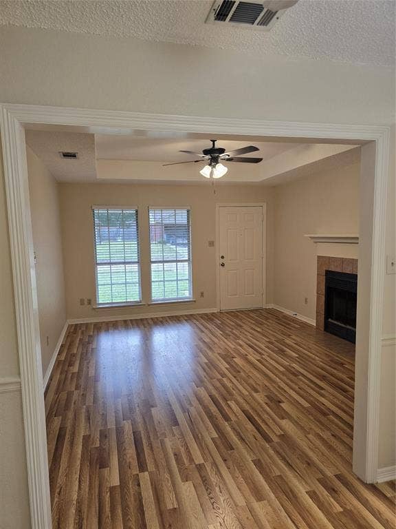 9 Marvin Gardens, Midlothian, TX 76065 9 Marvin Gardens, Midlothian, TX 76065