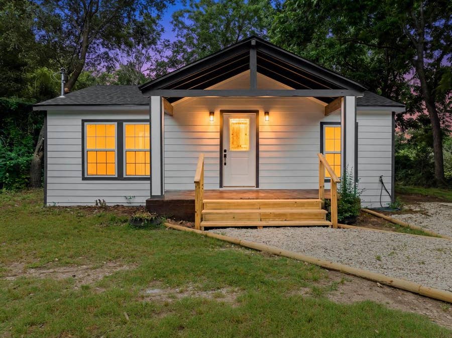 Property photo for 3313 S 3rd Street, Waco, TX