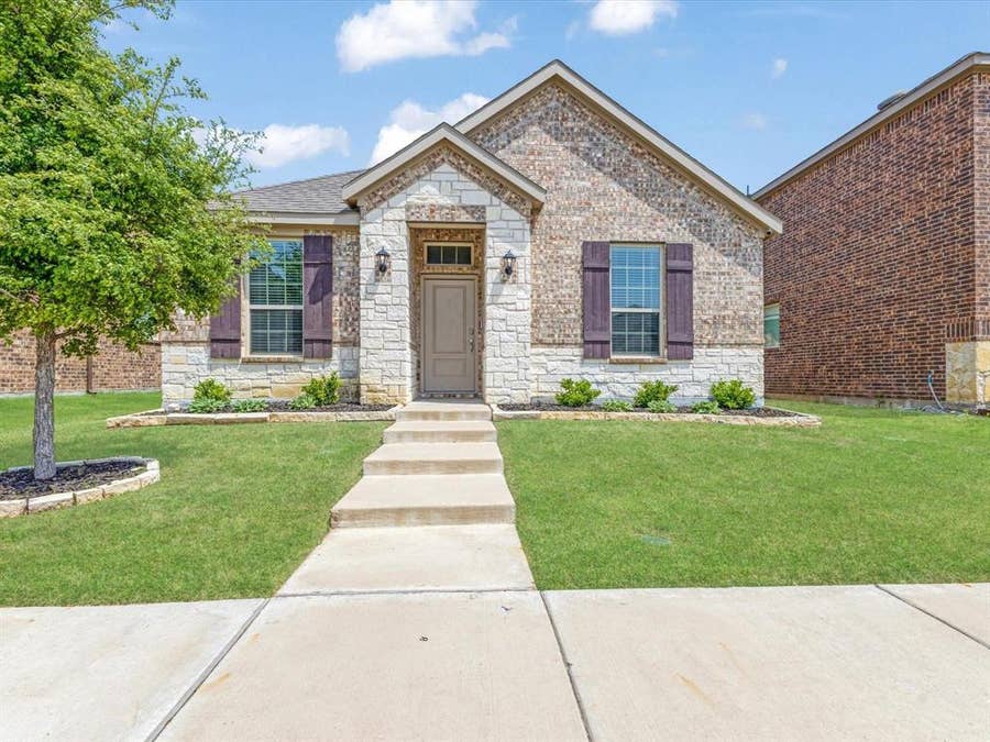 Property photo for 2700 Franklin Drive, Celina, TX