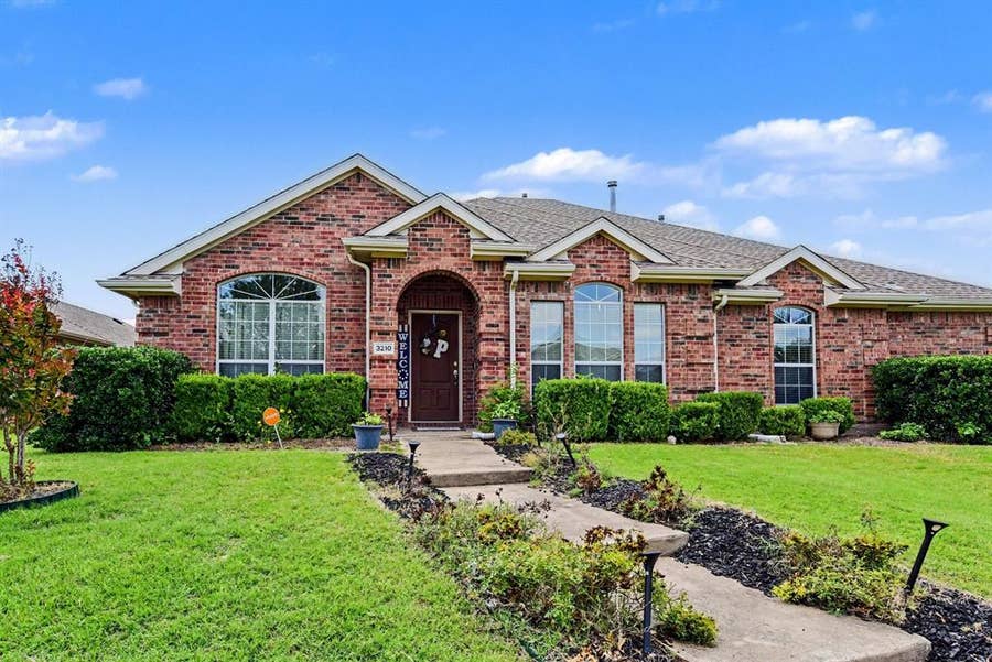 Property photo for 3210 Silver Springs Way, Rowlett, TX