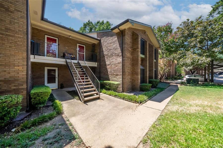 Property photo for 2505 Wedglea Drive, #126, Dallas, TX