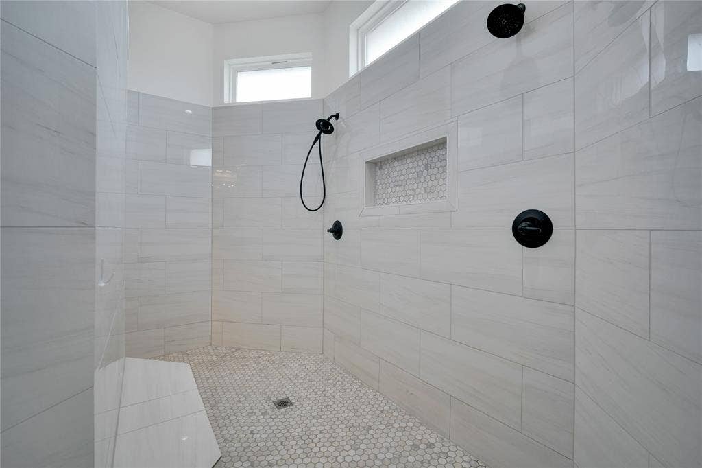 3011 Wesley Street, Midlothian, TX 76065 3011 Wesley Street, Midlothian, TX 76065