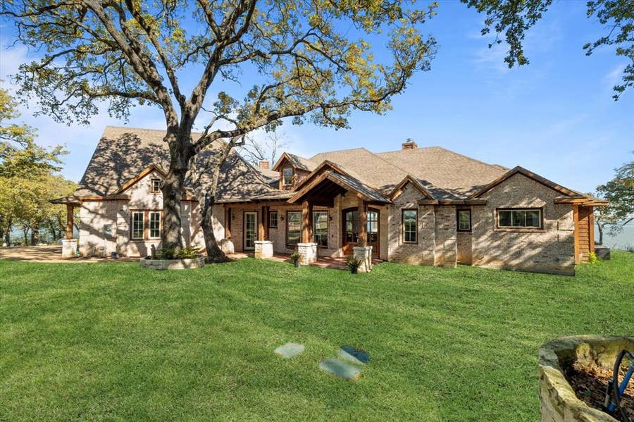 Property photo for 8791 Southern Shore Court, Kemp, TX