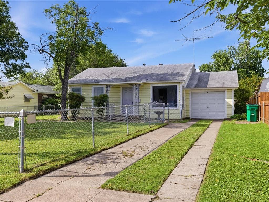 5113 Flagstone Drive, Sansom Park, TX 76114 5113 Flagstone Drive, Sansom Park, TX 76114