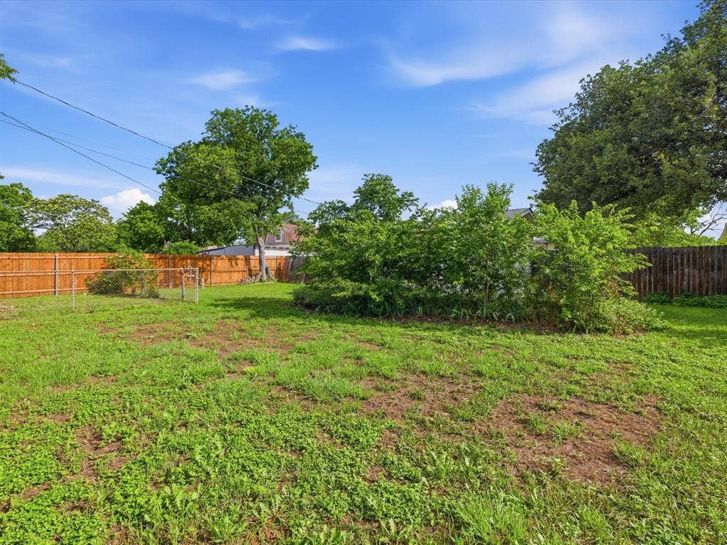 5113 Flagstone Drive, Sansom Park, TX 76114 5113 Flagstone Drive, Sansom Park, TX 76114