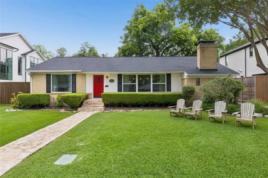 Property photo for 429 Parkhurst Drive, Dallas, TX