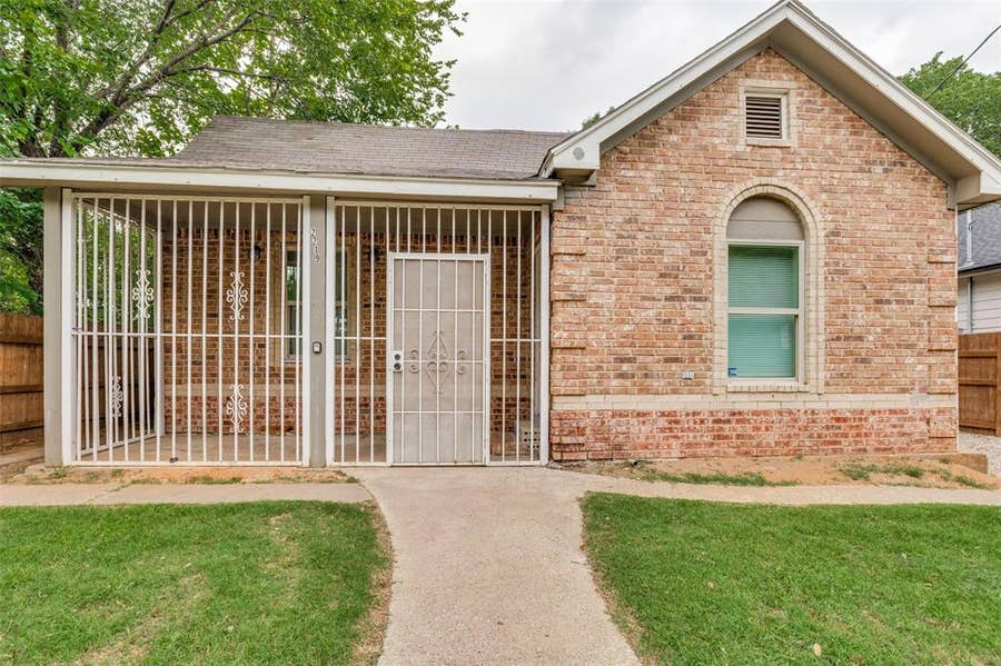 Property photo for 2219 Jordan Street, Dallas, TX