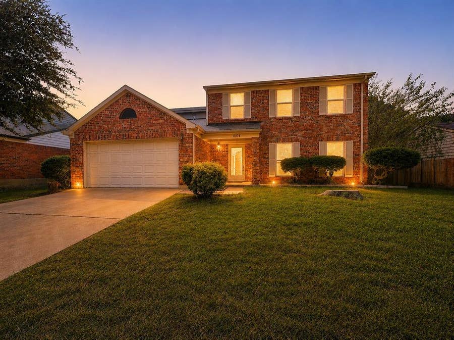 Property photo for 6104 Bay Hill, Arlington, TX