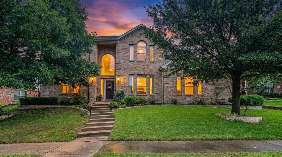 Property photo for 2070 Aberdeen Lane, Rockwall, TX