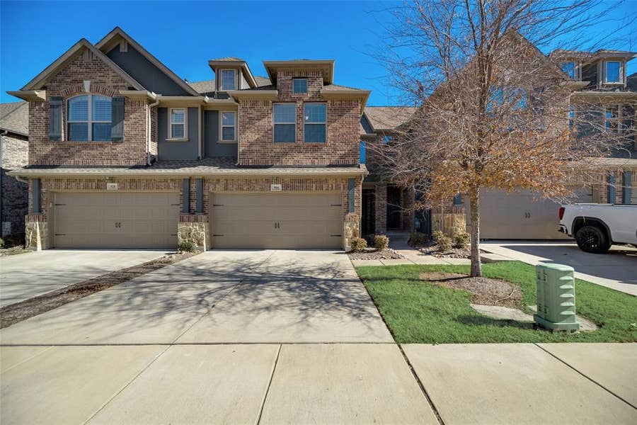 Property photo for 916 Brookville Court, Plano, TX