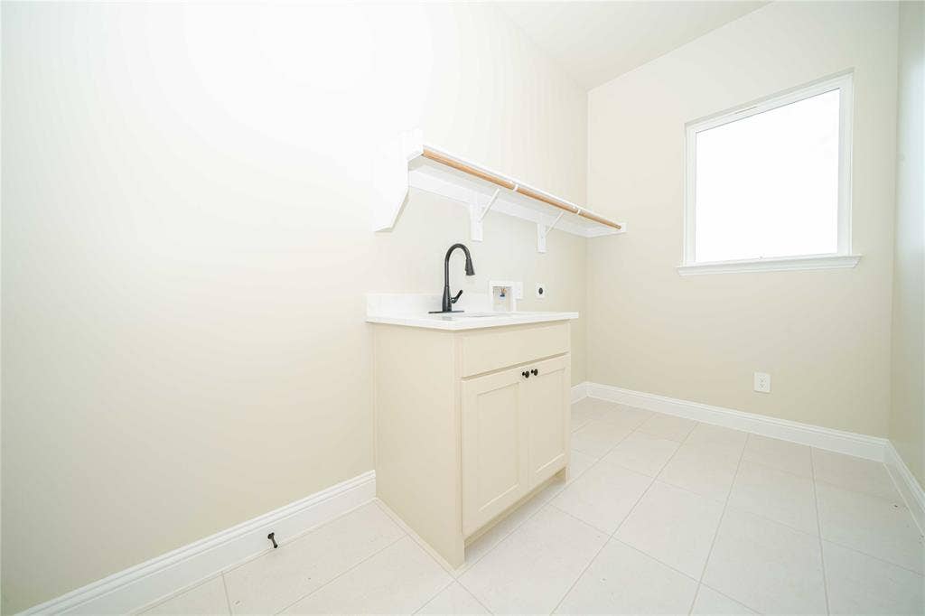 120 Olson Road, Waxahachie, TX 75167 120 Olson Road, Waxahachie, TX 75167