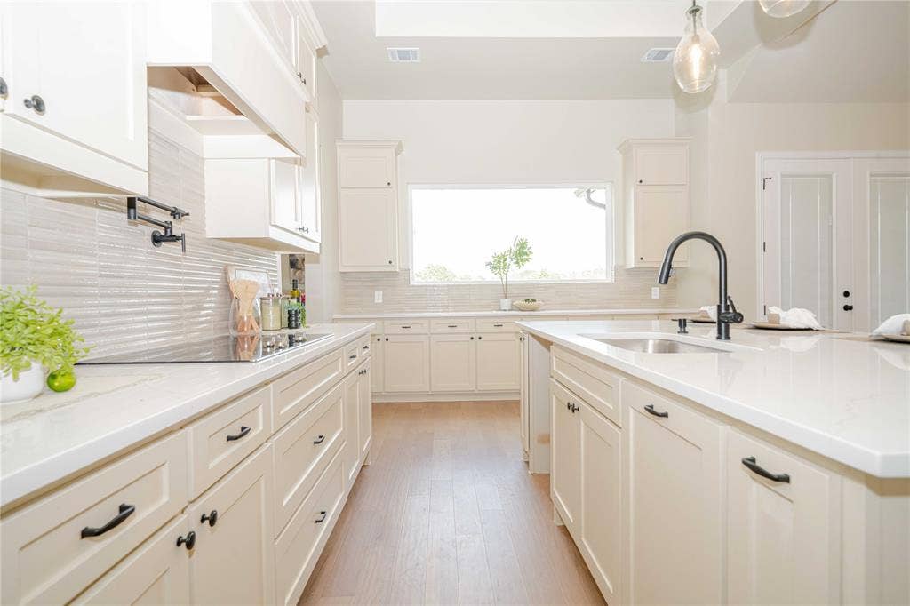 120 Olson Road, Waxahachie, TX 75167 120 Olson Road, Waxahachie, TX 75167