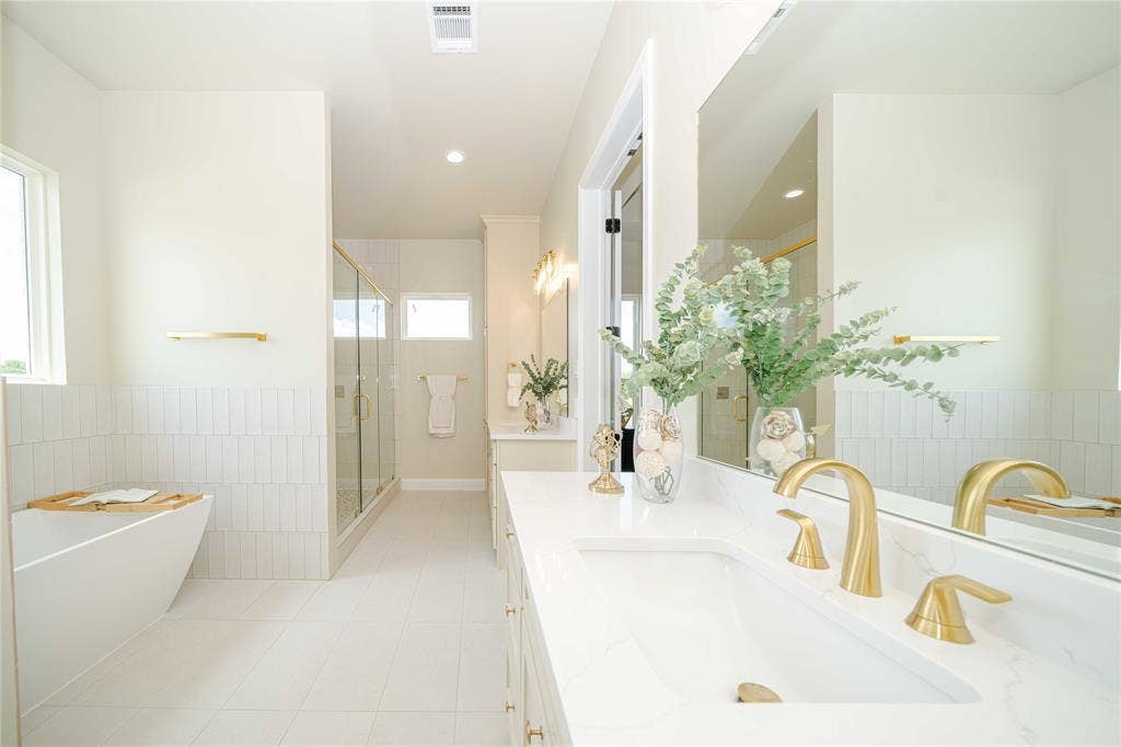 120 Olson Road, Waxahachie, TX 75167 120 Olson Road, Waxahachie, TX 75167