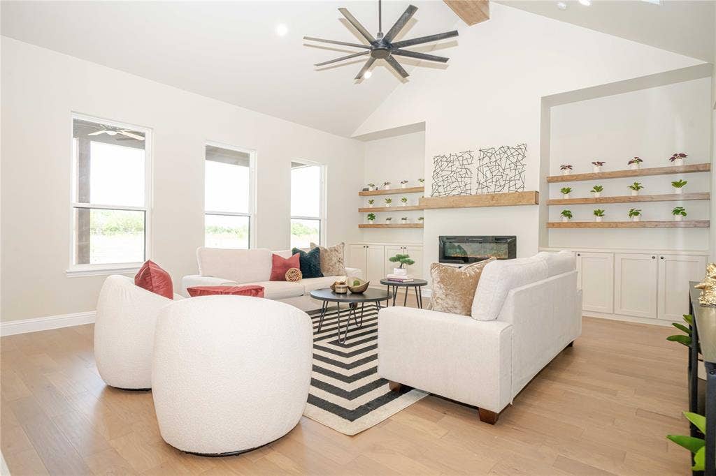 120 Olson Road, Waxahachie, TX 75167 120 Olson Road, Waxahachie, TX 75167