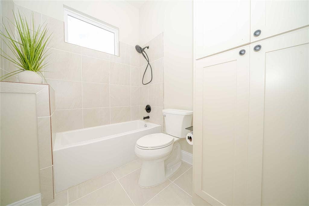 120 Olson Road, Waxahachie, TX 75167 120 Olson Road, Waxahachie, TX 75167
