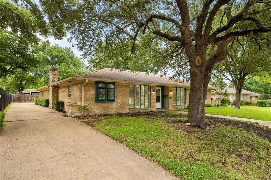 Property photo for 3502 Winnetka Street, Garland, TX