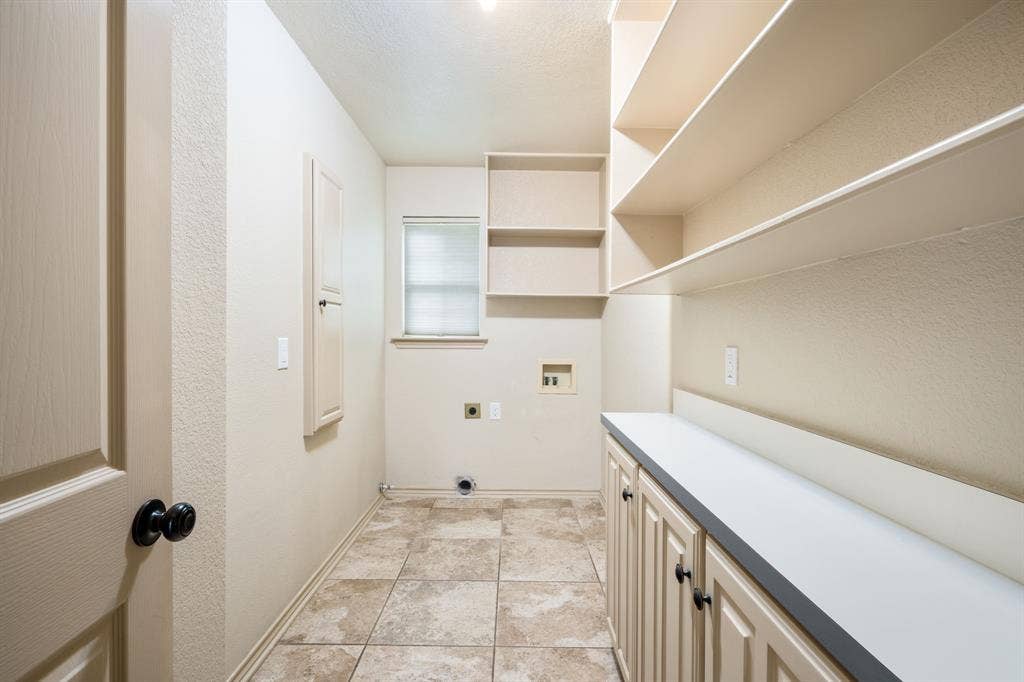 1341 Nettleton Drive, DeSoto, TX 75115