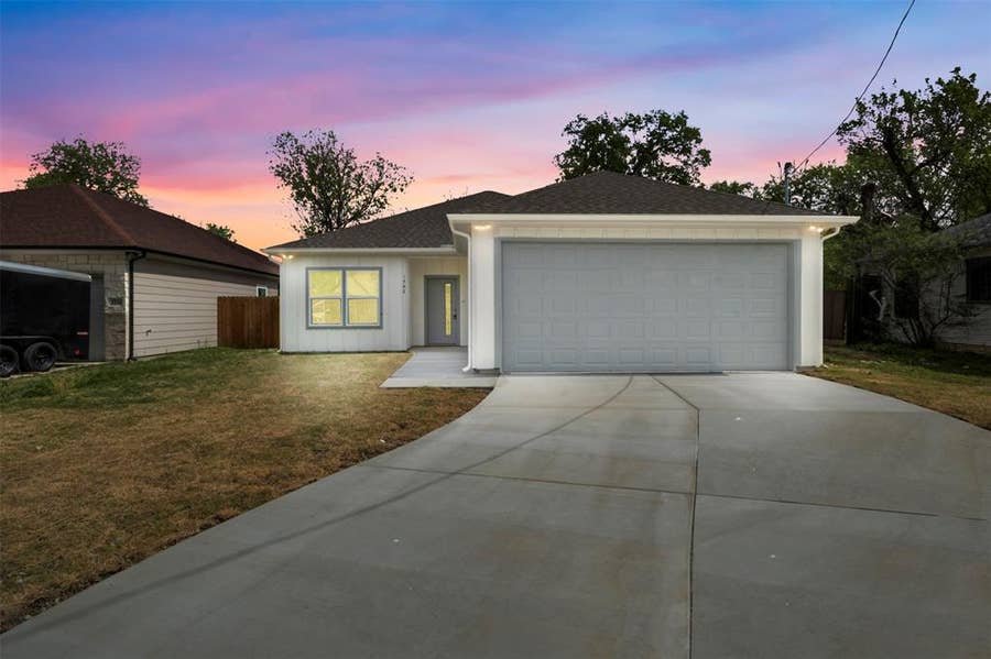 Property photo for 1542 Caldwell Street, Dallas, TX