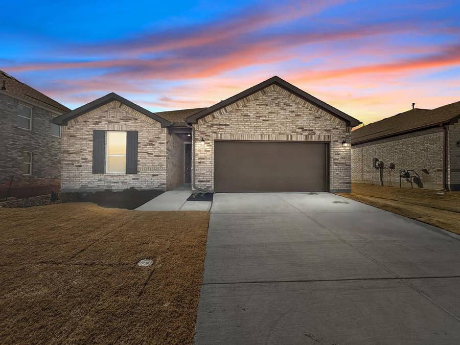 Property photo for 664 Jupe Way, Princeton, TX