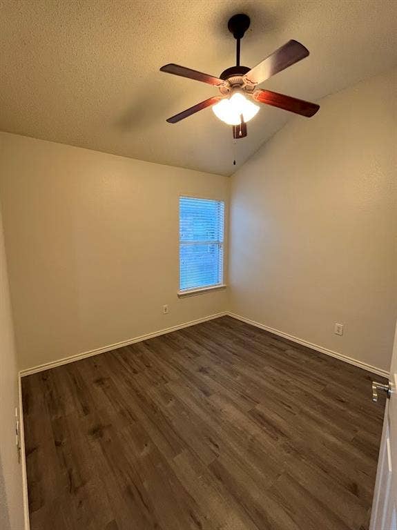 2805 Hawthorne Lane, McKinney, TX 75071 2805 Hawthorne Lane, McKinney, TX 75071
