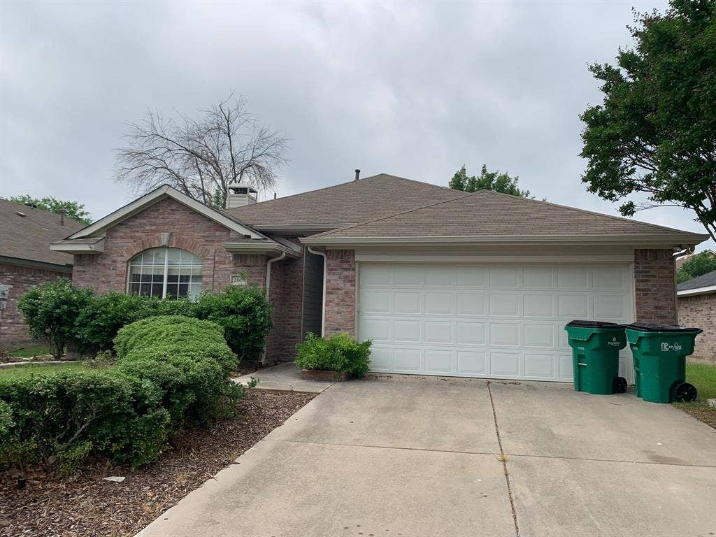 2805 Hawthorne Lane, McKinney, TX 75071 2805 Hawthorne Lane, McKinney, TX 75071