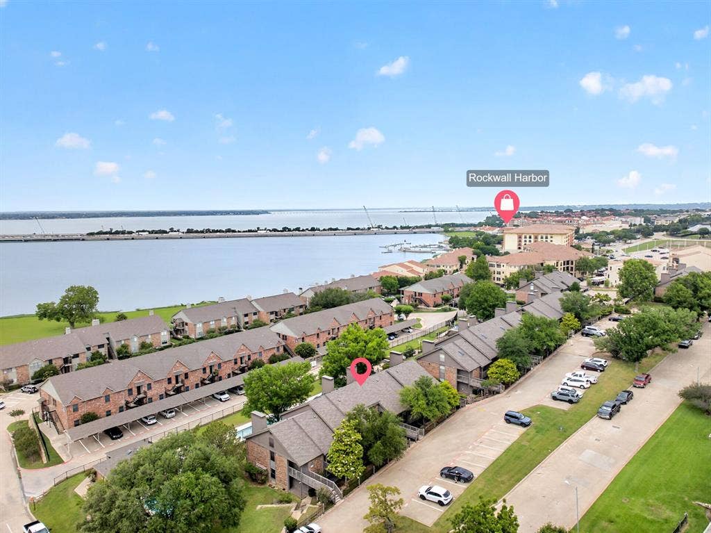 1538 Signal Ridge Place, #1538, Rockwall, TX 75032 1 min walk to the Lake