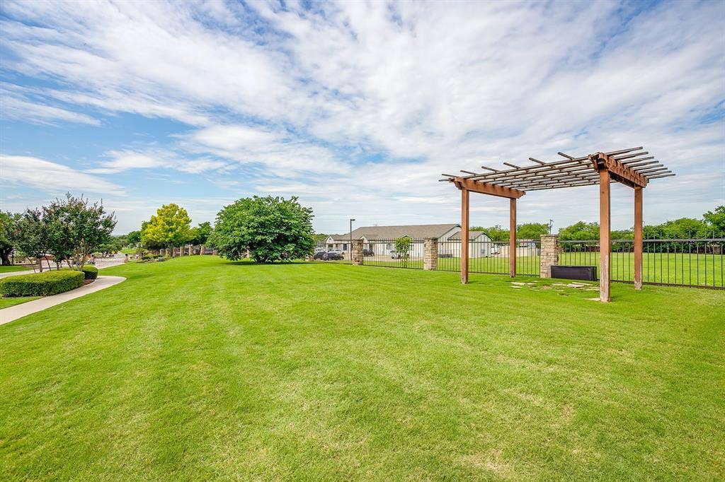 213 Park Villa Lane, Aledo, TX 76008 213 Park Villa Lane, Aledo, TX 76008