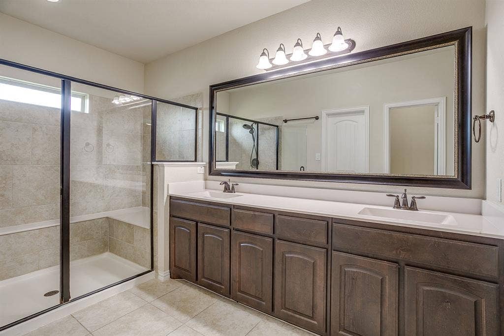 213 Park Villa Lane, Aledo, TX 76008 213 Park Villa Lane, Aledo, TX 76008